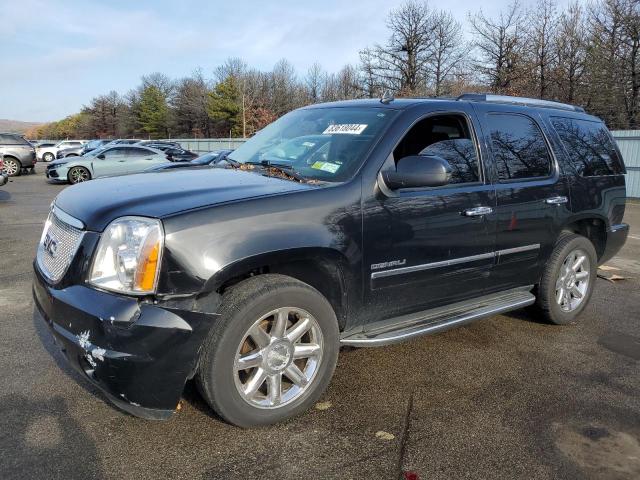 GMC YUKON DENA 2011 with VIN 1GKS2EEF4BR104376 - Photo from auction