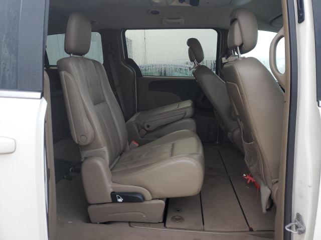 Photo 11 from auction – 2013 CHRYSLER TOWN & COU with VIN 2C4RC1BG5DR706262