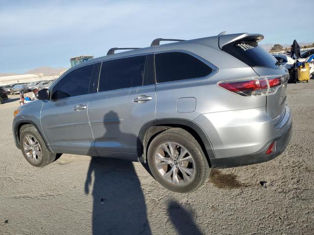 Photo 2 from auction – 2016 TOYOTA HIGHLANDER with VIN 5TDZKRFH4GS140756