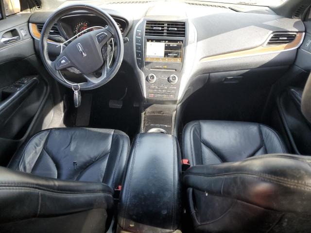 Photo 8 from auction – 2017 LINCOLN MKC SELECT with VIN 5LMCJ2C92HUL56138