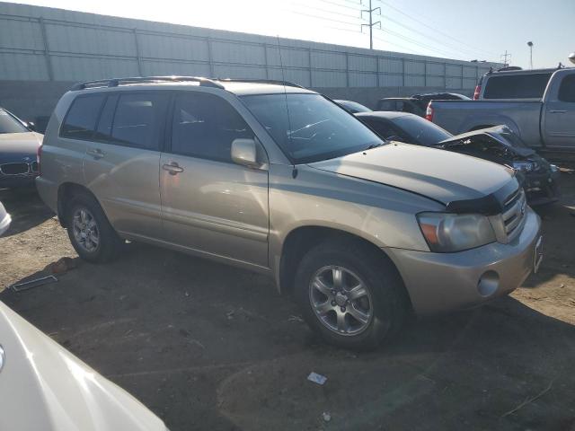 Photo 4 from auction – 2004 TOYOTA HIGHLANDER with VIN JTEEP21AX40067100