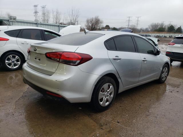 Photo 3 from auction – 2017 KIA FORTE LX with VIN 3KPFK4A7XHE114369