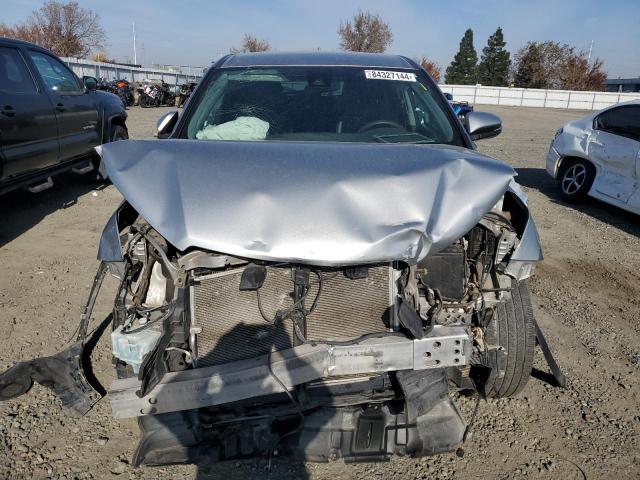 Photo 5 from auction – 2018 TOYOTA HIGHLANDER with VIN 5TDZZRFHXJS284525