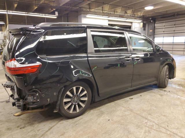 Photo 3 from auction – 2018 TOYOTA SIENNA XLE with VIN 5TDDZ3DC0JS201361