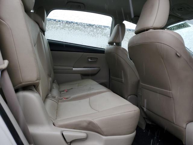 Photo 11 from auction – 2014 TOYOTA PRIUS V with VIN JTDZN3EU7E3326552
