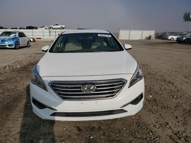 Photo 5 from auction – 2016 HYUNDAI SONATA SE with VIN 5NPE24AF9GH323311