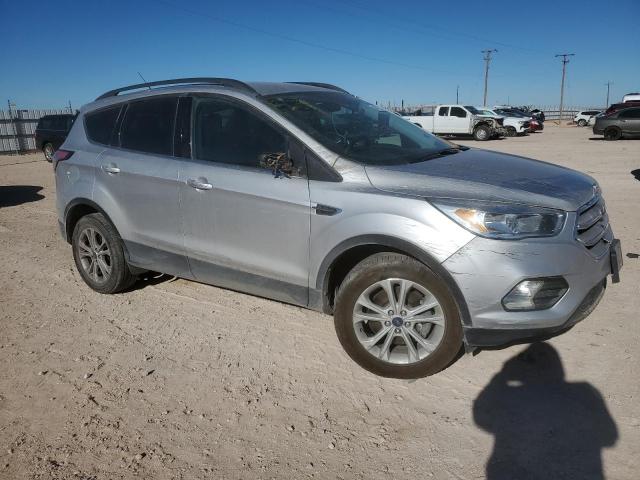 Photo 4 from auction – 2018 FORD ESCAPE SE with VIN 1FMCU9GD0JUB09899