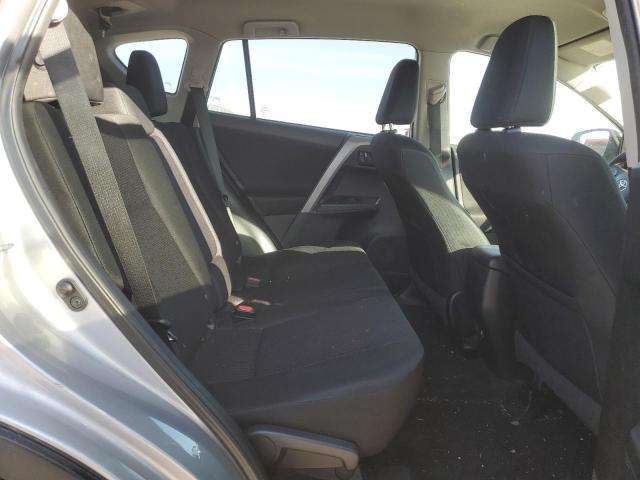 Photo 11 from auction – 2016 TOYOTA RAV4 LE with VIN 2T3BFREV2GW453574