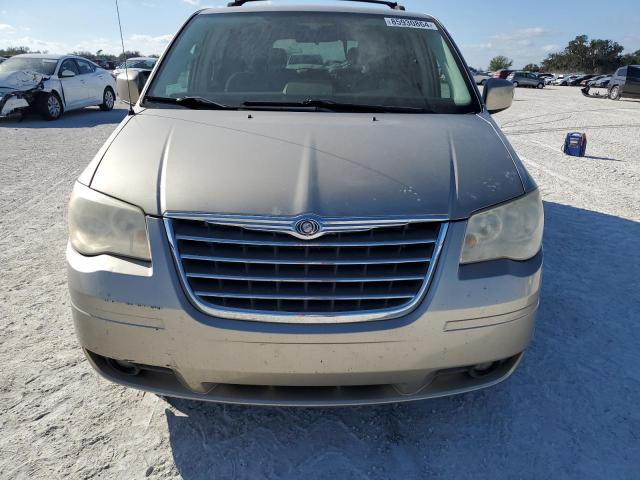 Photo 5 from auction – 2008 CHRYSLER TOWN & COU with VIN 2A8HR54P18R805609