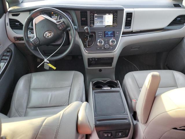 Photo 8 from auction – 2018 TOYOTA SIENNA XLE with VIN 5TDYZ3DC9JS964321