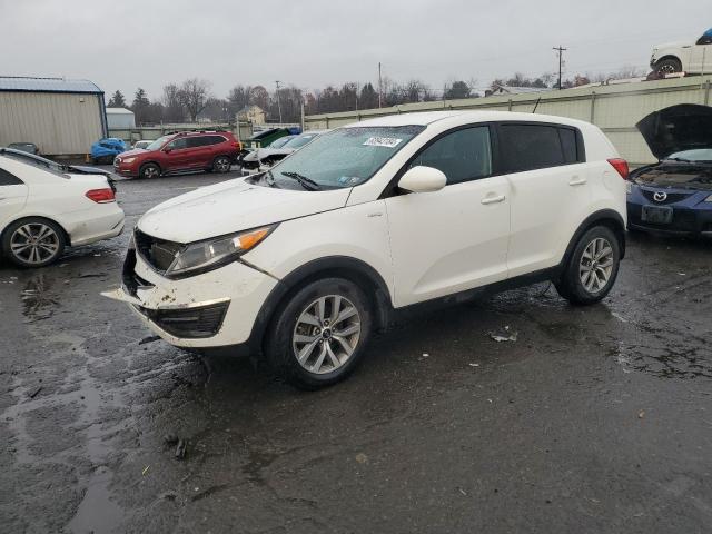 Photo 1 from auction – 2016 KIA SPORTAGE L with VIN KNDPBCAC0G7875888