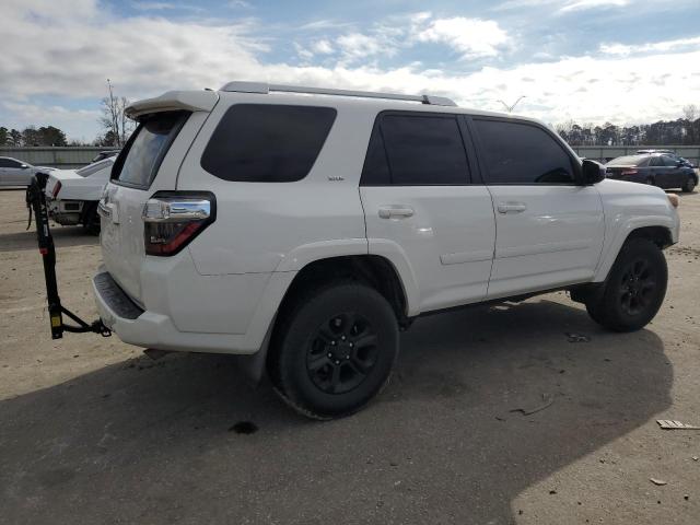 Photo 3 from auction – 2015 TOYOTA 4RUNNER SR with VIN JTEBU5JR7F5238913