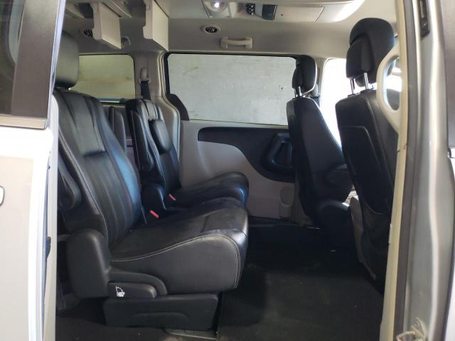 Photo 11 from auction – 2012 CHRYSLER TOWN & COU with VIN 2C4RC1BGXCR353404