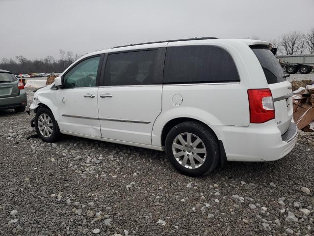 Photo 2 from auction – 2015 CHRYSLER TOWN & COU with VIN 2C4RC1BG8FR583303