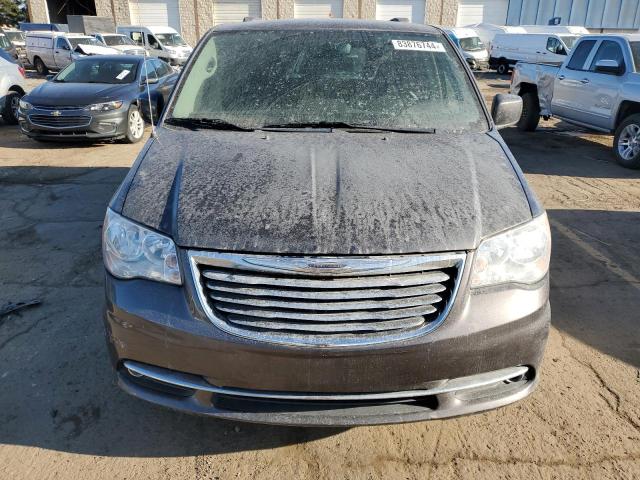 Photo 5 from auction – 2016 CHRYSLER TOWN & COU with VIN 2C4RC1BGXGR111640