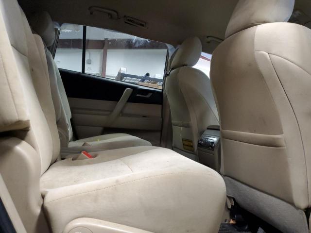 Photo 11 from auction – 2012 TOYOTA HIGHLANDER with VIN 5TDBK3EH2CS126123