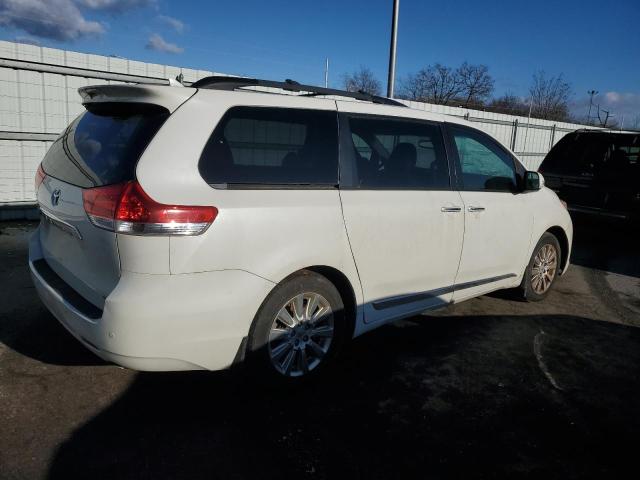 Photo 3 from auction – 2013 TOYOTA SIENNA XLE with VIN 5TDDK3DC9DS054515