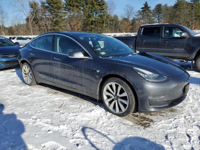 Photo 4 from auction – 2018 TESLA MODEL 3 with VIN 5YJ3E1EB2JF115796