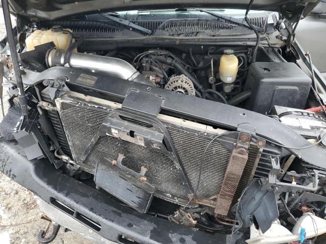 Photo 11 from auction – 2002 CHEVROLET SILVERADO with VIN 1GCHK29U22E253549