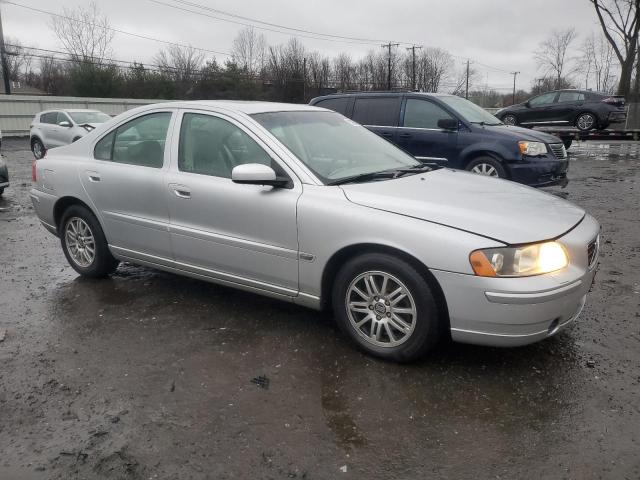 Photo 4 from auction – 2005 VOLVO S60 with VIN YV1RS640X52434026