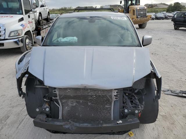 Photo 5 from auction – 2019 DODGE GRAND CARA with VIN 2C4RDGCG4KR675212