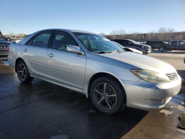 Photo 4 from auction – 2005 TOYOTA CAMRY LE with VIN 4T1BE32K65U502047