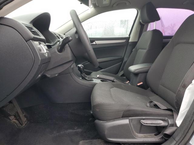 Photo 7 from auction – 2013 VOLKSWAGEN PASSAT S with VIN 1VWAP7A37DC103399