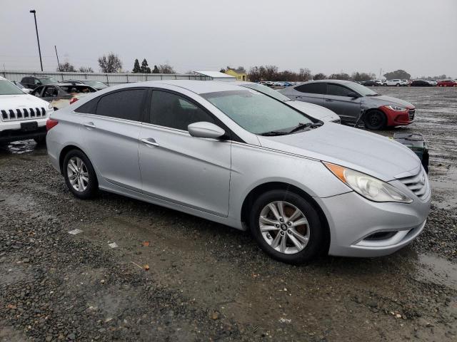 Photo 4 from auction – 2013 HYUNDAI SONATA GLS with VIN 5NPEB4ACXDH741586