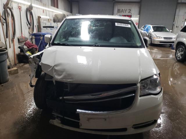 Photo 5 from auction – 2011 CHRYSLER TOWN & COU with VIN 2A4RR5DG8BR735443