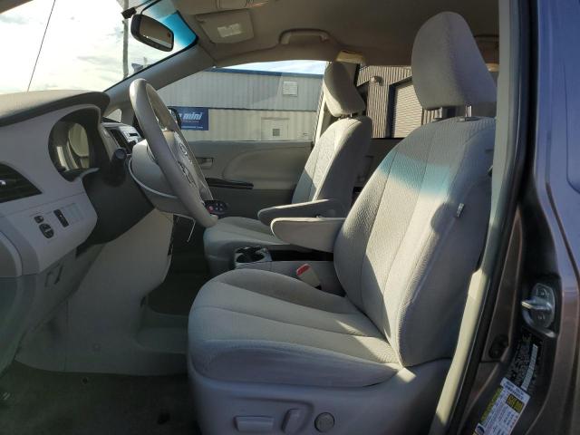 Photo 7 from auction – 2013 TOYOTA SIENNA LE with VIN 5TDKK3DC7DS341049