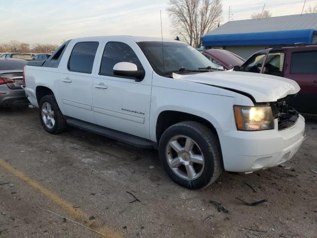 Photo 4 from auction – 2010 CHEVROLET AVALANCHE with VIN 3GNNCFE02AG275656
