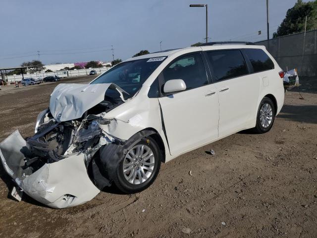 TOYOTA SIENNA XLE 2015 with VIN 5TDYK3DC6FS629092 - Photo from auction