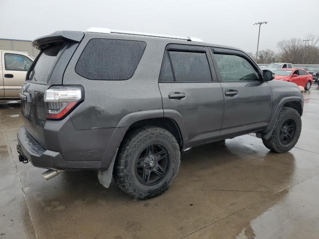 Photo 3 from auction – 2015 TOYOTA 4RUNNER SR with VIN JTEBU5JR0F5230460