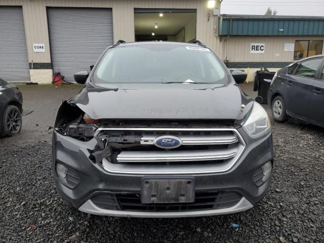 Photo 5 from auction – 2017 FORD ESCAPE SE with VIN 1FMCU9GD5HUC11760
