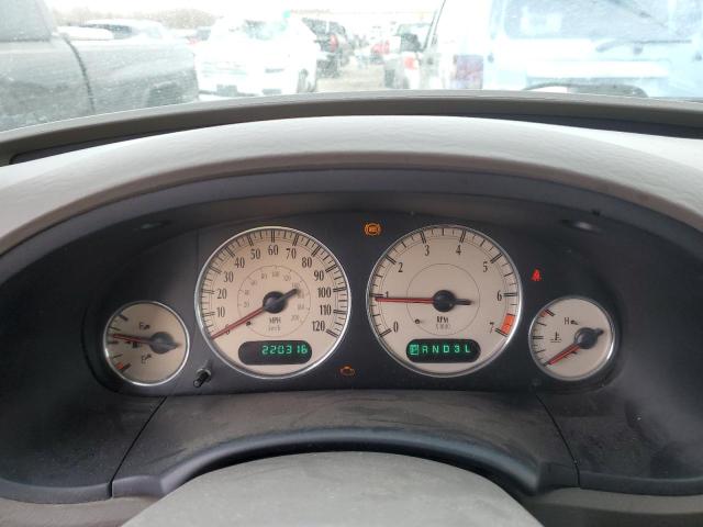 Photo 9 from auction – 2003 CHRYSLER TOWN & COU with VIN 2C4GP54L83R266565