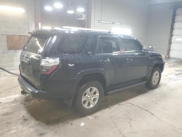 Photo 3 from auction – 2019 TOYOTA 4RUNNER SR with VIN JTEBU5JR9K5707185