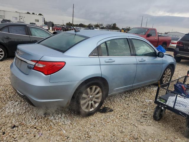 Photo 3 from auction – 2014 CHRYSLER 200 TOURIN with VIN 1C3CCBBG2EN105776