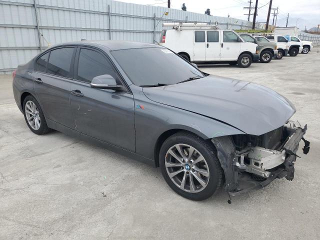 Photo 4 from auction – 2016 BMW 320 I with VIN WBA8E1G50GNT34874
