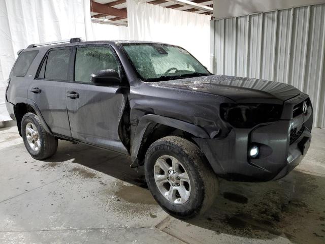 Photo 4 from auction – 2021 TOYOTA 4RUNNER SR with VIN JTEMU5JR2M5949795