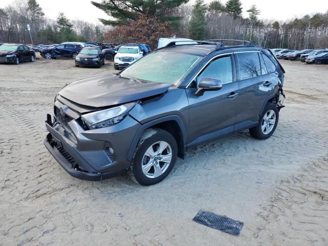 TOYOTA RAV4 XLE 2020 with VIN 2T3P1RFV2LC084326 - Photo from auction