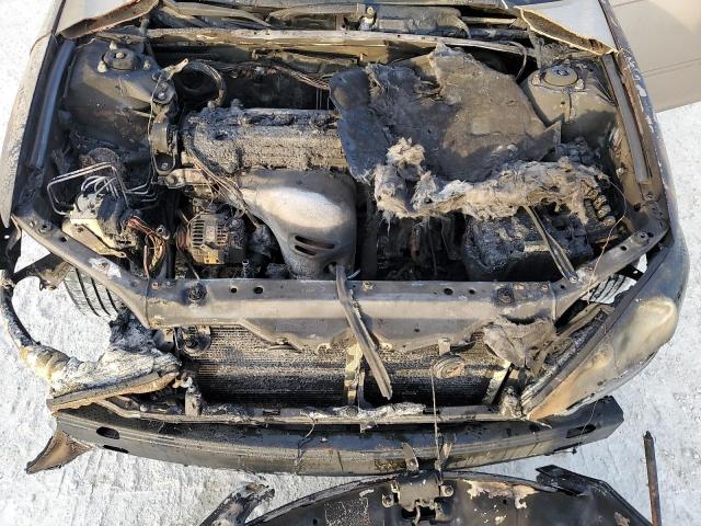 Photo 11 from auction – 2002 TOYOTA CAMRY LE with VIN 4T1BE32K22U106144