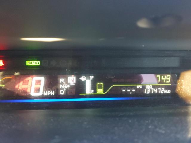 Photo 9 from auction – 2013 TOYOTA PRIUS V with VIN JTDZN3EU5D3209552