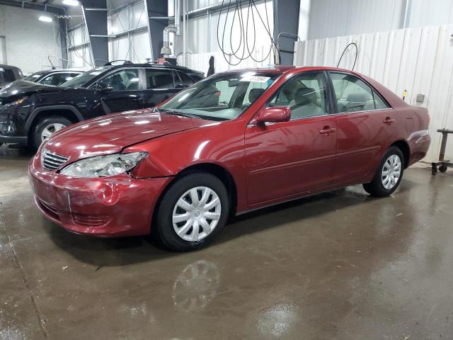 TOYOTA CAMRY LE 2005 with VIN 4T1BE32K85U400975 - Photo from auction