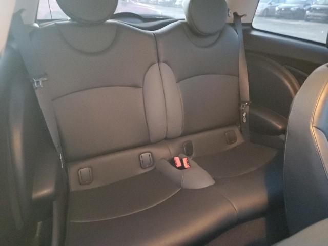 صورة رقم 10 من المزاد - 2010 MINI COOPER S مع VIN WMWMF7C59ATX44712