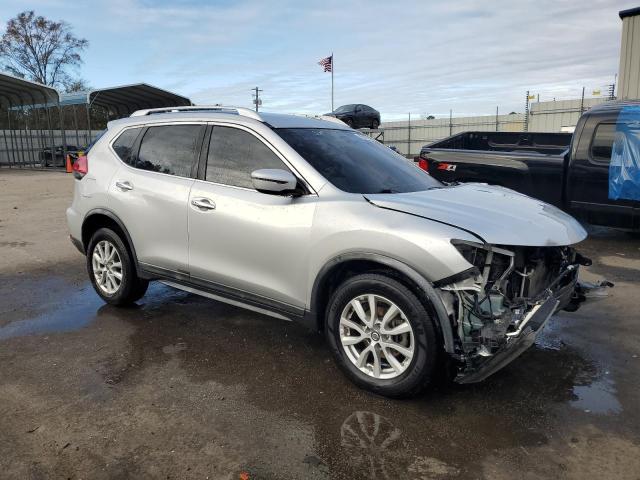 Photo 4 from auction – 2017 NISSAN ROGUE S with VIN KNMAT2MT5HP590968