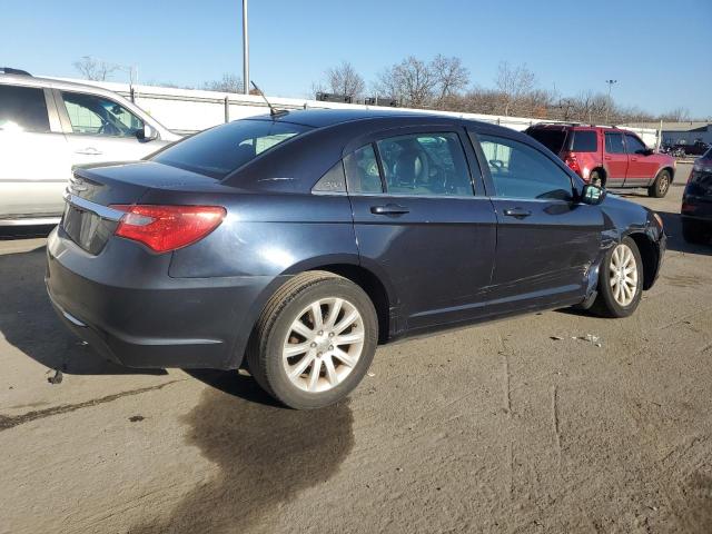 Photo 3 from auction – 2012 CHRYSLER 200 TOURIN with VIN 1C3CCBBB1CN114745