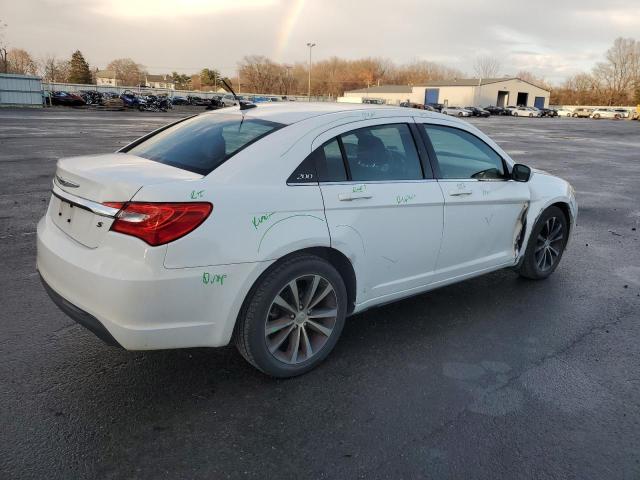 Photo 3 from auction – 2014 CHRYSLER 200 TOURIN with VIN 1C3CCBBG3EN191423