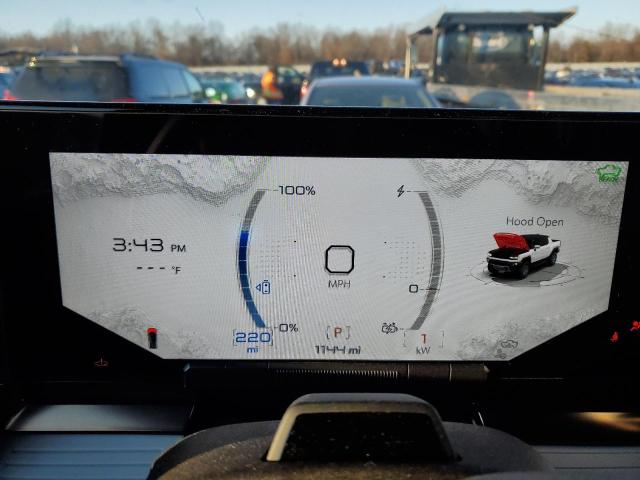 Photo 9 from auction – 2025 GMC HUMMER PIC with VIN 1GT10DDB4SU100735