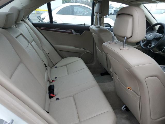 Photo 10 from auction – 2011 MERCEDES-BENZ C 300 with VIN WDDGF5EB9BR174805
