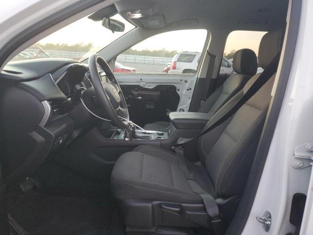 Photo 7 from auction – 2018 CHEVROLET TRAVERSE L with VIN 1GNERFKW1JJ243111